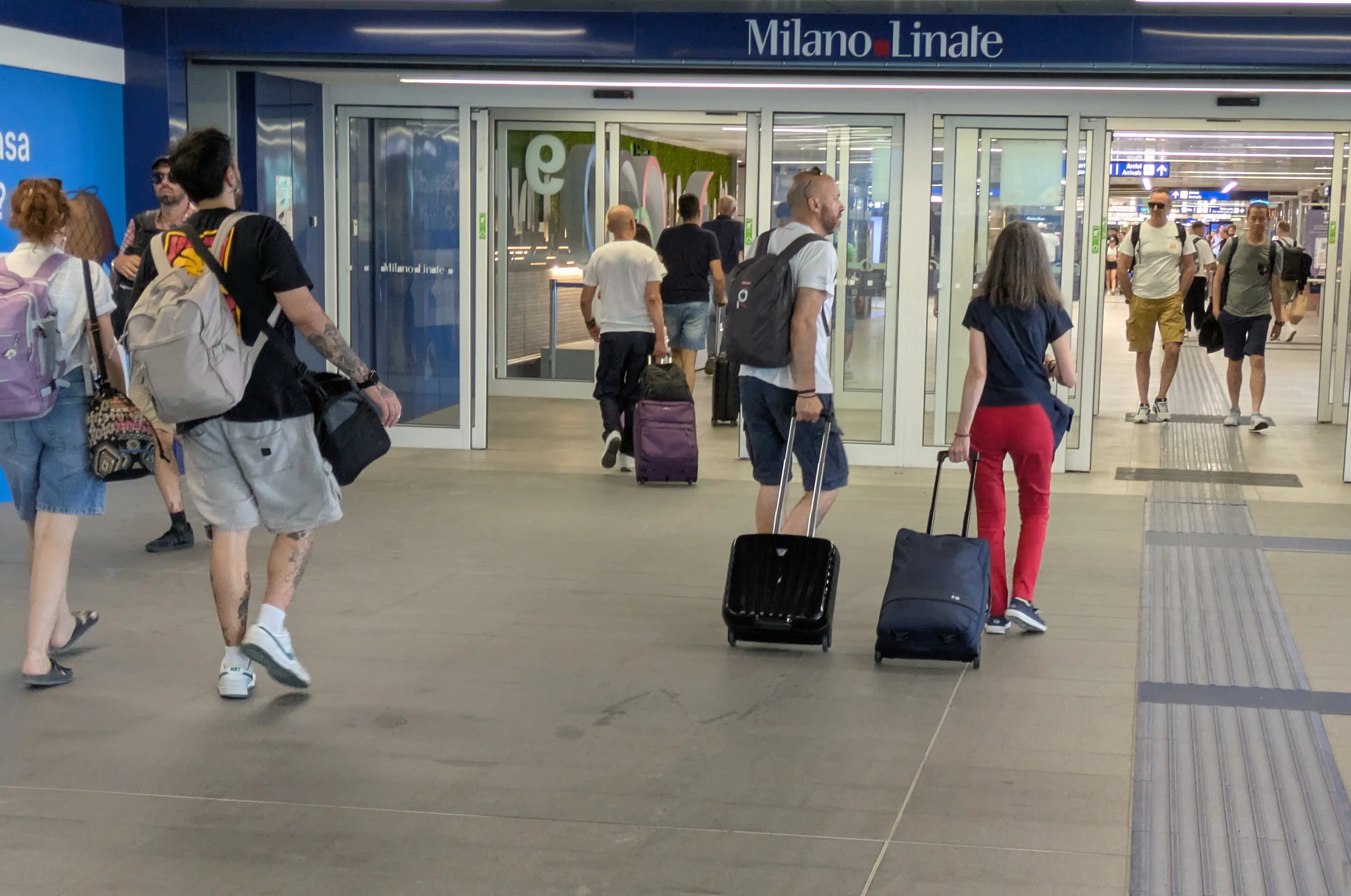 Sciopero del trasporto aereo: cancellati 34 voli a Linate e 32 a Malpensa