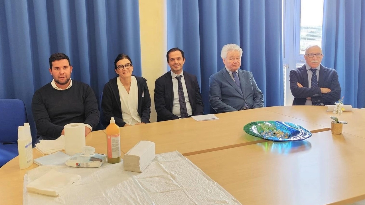Più comfort per i pazienti grazie all’ultima donazione ricevuta ieri dall’Hospice di Casalpusterlengo. Qui, nel 2024 stati assistiti 283 pazienti,... Più comfort per i pazienti grazie all’ultima donazione ricevuta ieri dall’Hospice di Casalpusterlengo. Qui, nel 2024 stati assistiti 283 pazienti,...