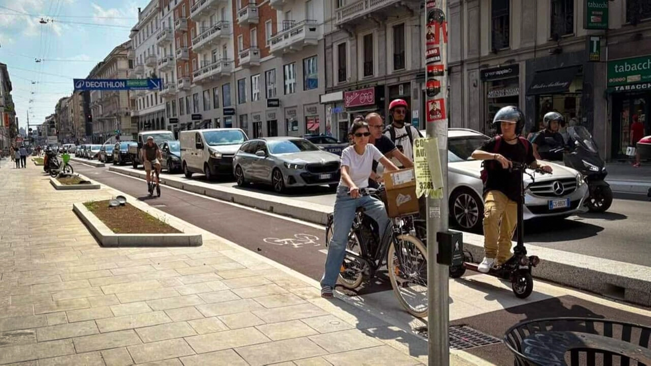 La nuova pista ciclabile in corso Buenos Aires a Milano (Comune di Milano)