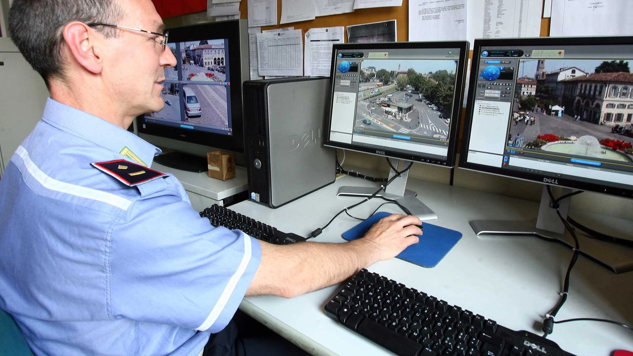 I controlli sono stati effettuati dalla Polizia locale e dagli ispettori di Ats I controlli sono stati effettuati dalla Polizia locale e dagli ispettori di Ats