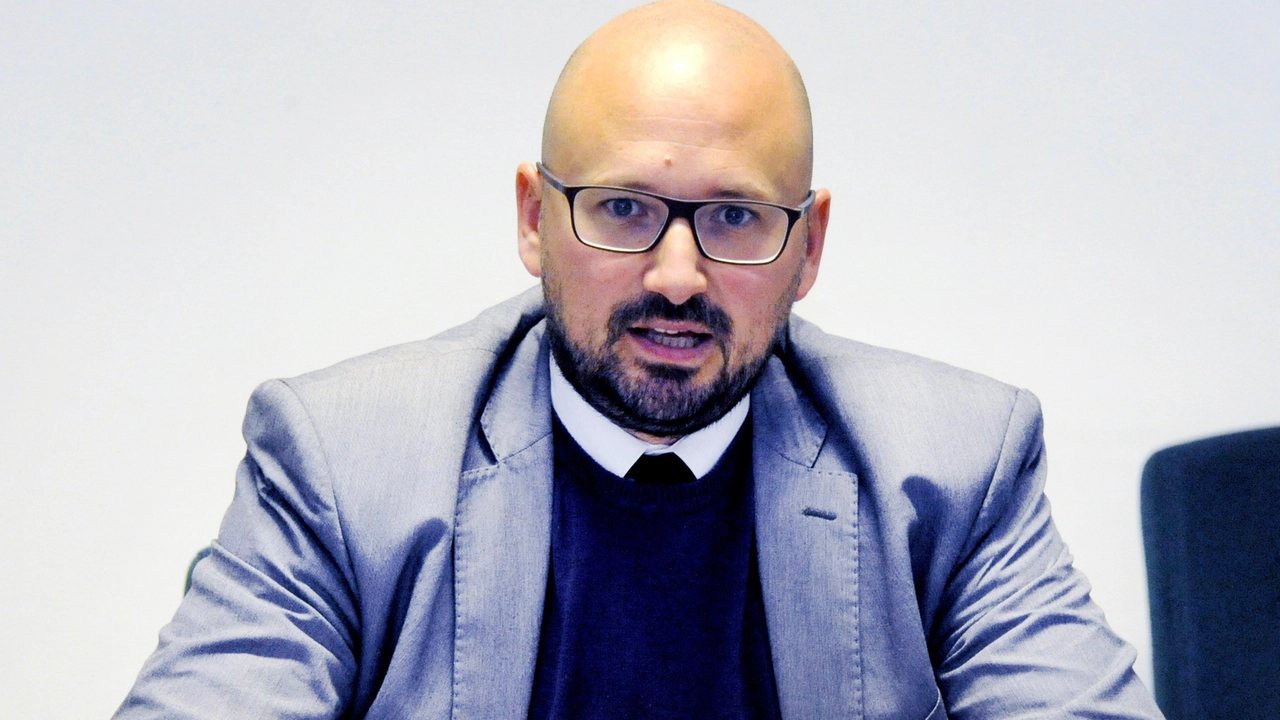Simone Negri