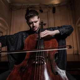 Riecco Zelbio cult. Incontri d’autore tra musica e teatro