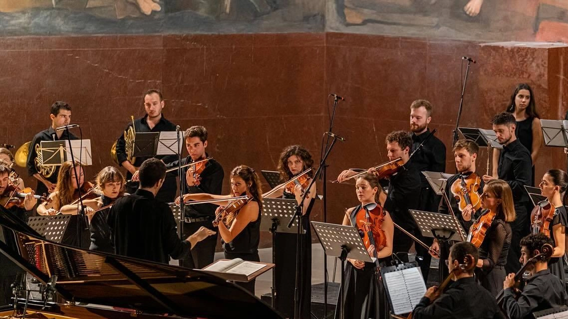 L‘Orchestra Canova protagonista di uno dei concerti della rassegna Musique Royale in Villa Reale L‘Orchestra Canova protagonista di uno dei concerti della rassegna Musique Royale in Villa Reale