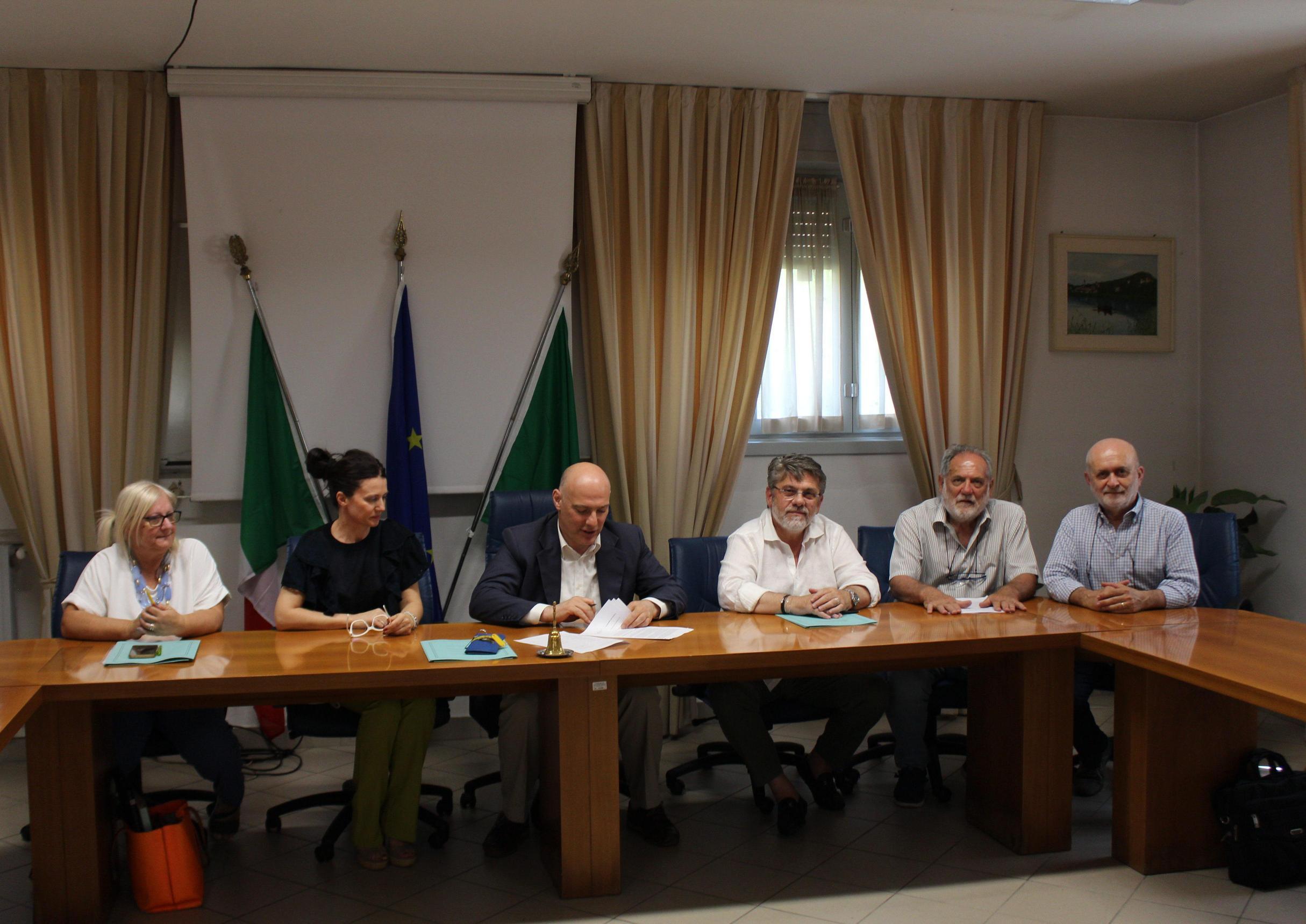 Politiche sociali e sanitarie. Intesa con i sindacati. Più posti all’asilo nido Politiche sociali e sanitarie. Intesa con i sindacati. Più posti all’asilo nido