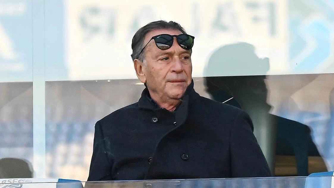 Massimo Cellino, presidente del Brescia Calcio, sulle tribune del Rigamonti Massimo Cellino, presidente del Brescia Calcio, sulle tribune del Rigamonti
