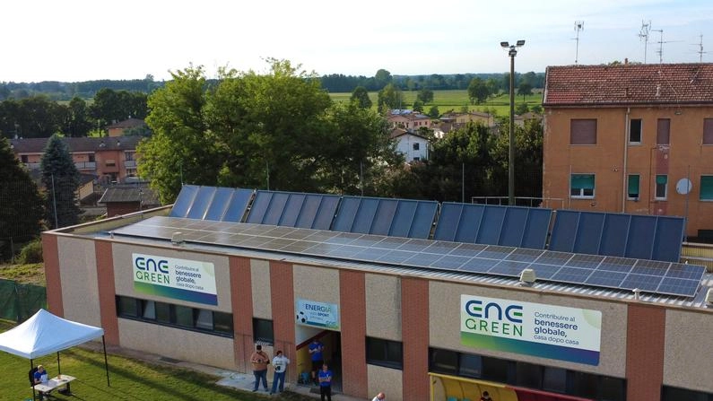 Castiglione d’Adda, il quartier generale della Frassati diventa all’avanguardia. Il presidente Forni: avremo più risorse da convogliare nelle attività sportive. Castiglione d’Adda, il quartier generale della Frassati diventa all’avanguardia. Il presidente Forni: avremo più risorse da convogliare nelle attività sportive.
