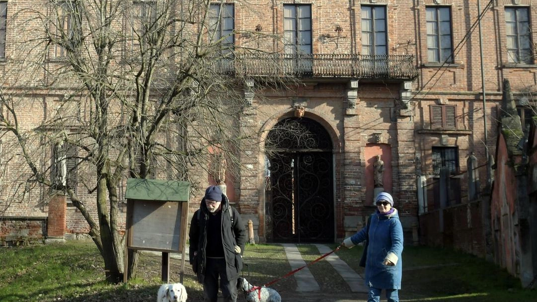 Rocca Brivio è un bene architettonico, il cui valore riguarda l’intera area metropolitana milanese; sarà un gruppo di esperti a... Rocca Brivio è un bene architettonico, il cui valore riguarda l’intera area metropolitana milanese; sarà un gruppo di esperti a...