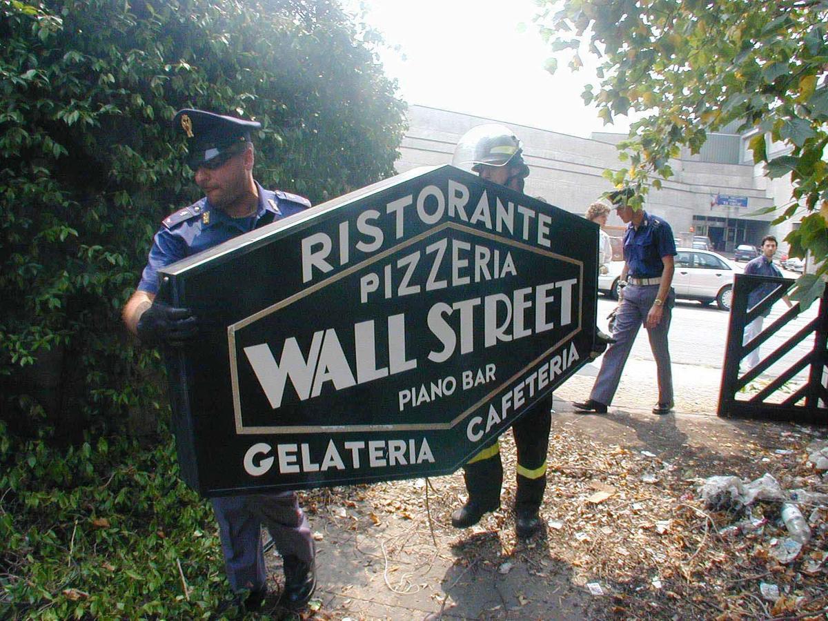Vince la legalità . Salva la pizzeria che era del boss