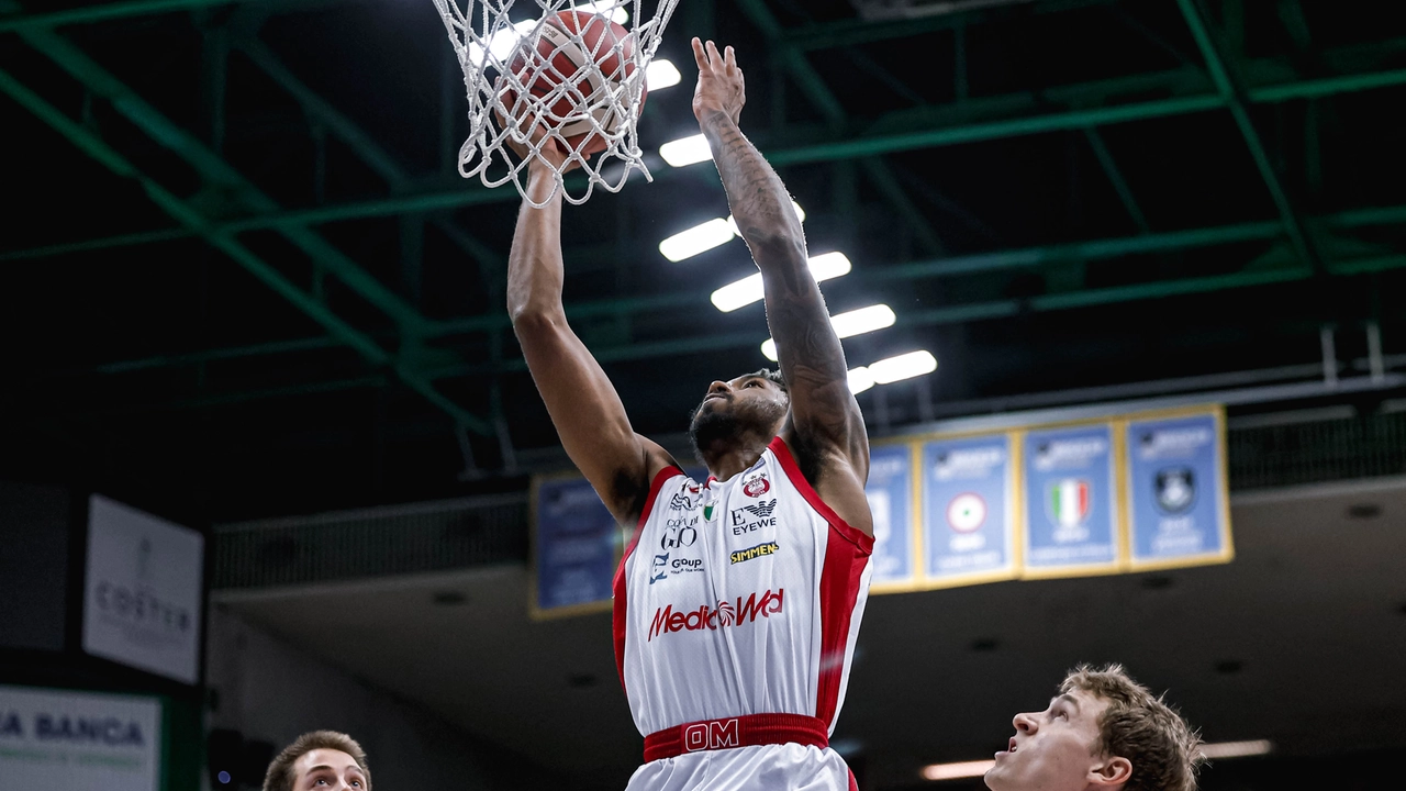 Olimpia Milano, missione compiuta a Treviso: l’Armani conquista vittoria e Final Eight