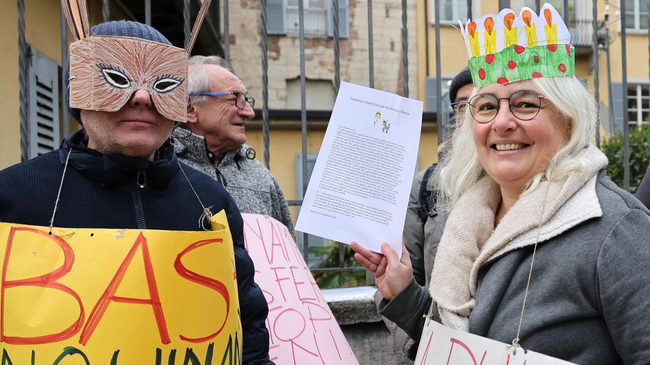 L’iniziativa del Comitato Basta Veleni . L’iniziativa del Comitato Basta Veleni .