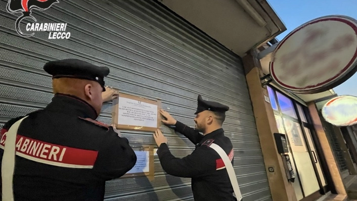 Il locale chiuso Il locale chiuso