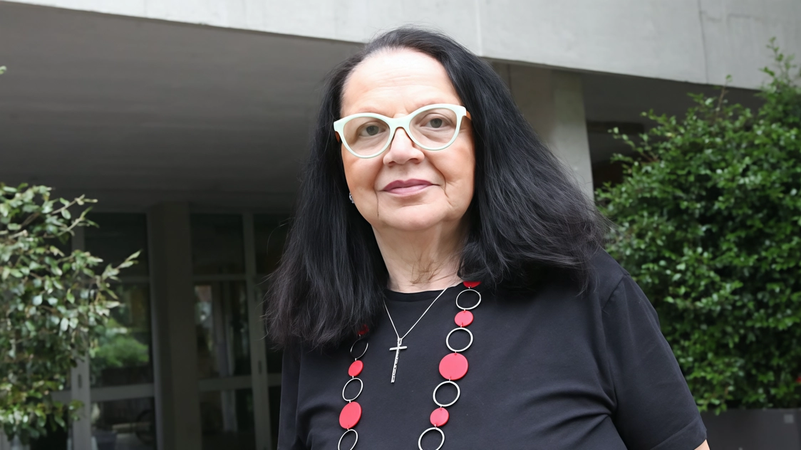 Giuseppina Covelli si prepara alla pensione Negli ultimi dieci anni ha lavorato alla media Walter Bonatti Giuseppina Covelli si prepara alla pensione Negli ultimi dieci anni ha lavorato alla media Walter Bonatti