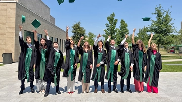 Laureati in Medtec, dottori hi-tech: dall’alleanza Humanitas-Politecnico i primi 37 medici-ingegneri d’Europa