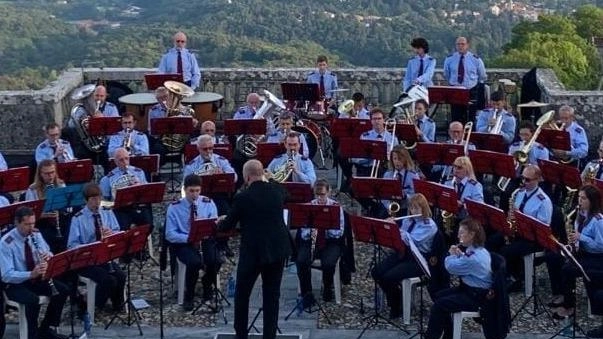 La Banda Giuseppe Verdi di Capolago compie il primo secolo di vita e per festeggiare lo storico traguardo propone un... La Banda Giuseppe Verdi di Capolago compie il primo secolo di vita e per festeggiare lo storico traguardo propone un...