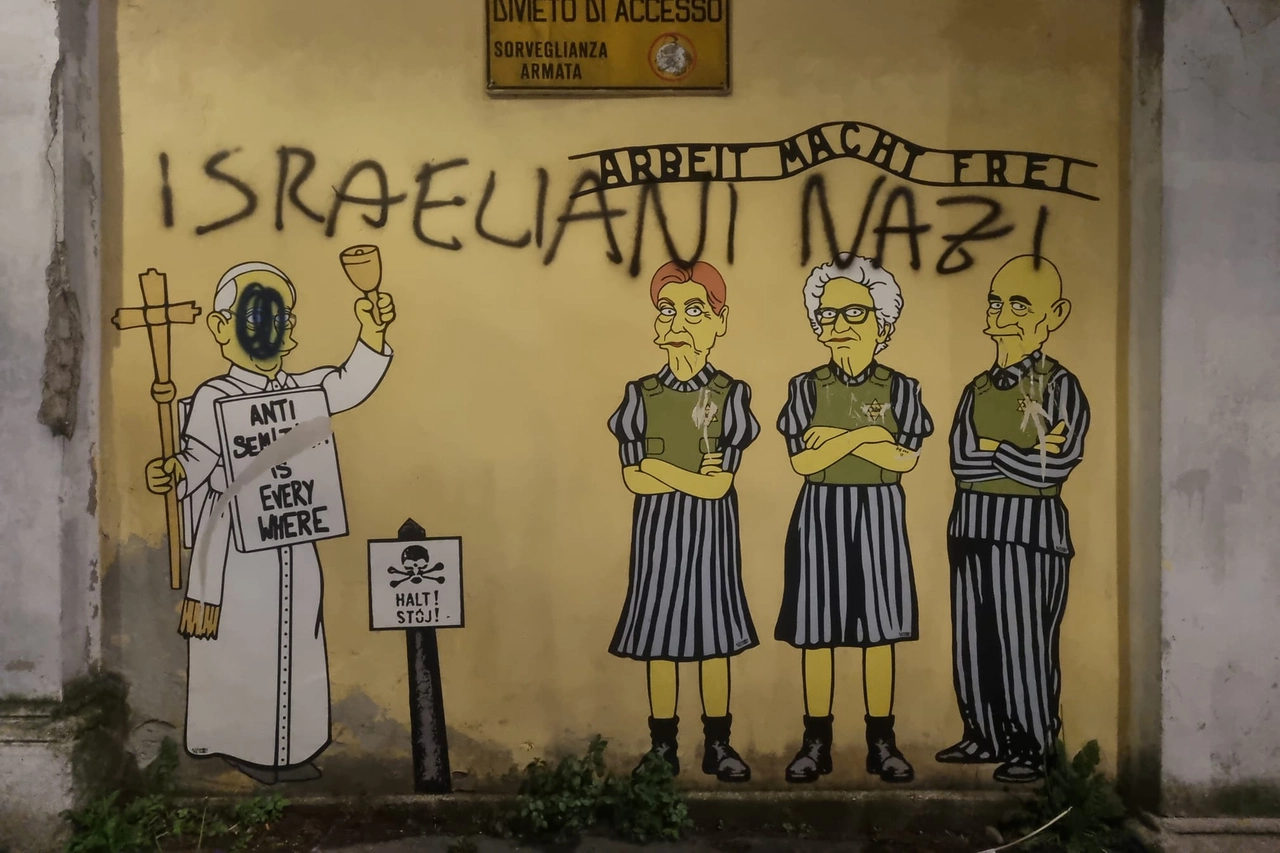 Nuovamente sfregiato il murale di Palombo in via Amari
