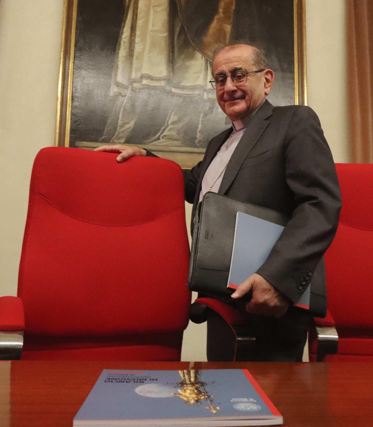I conti delle parrocchie: "Meno firme all’8 per mille. Ma aumentano le collette" I conti delle parrocchie: "Meno firme all’8 per mille. Ma aumentano le collette"