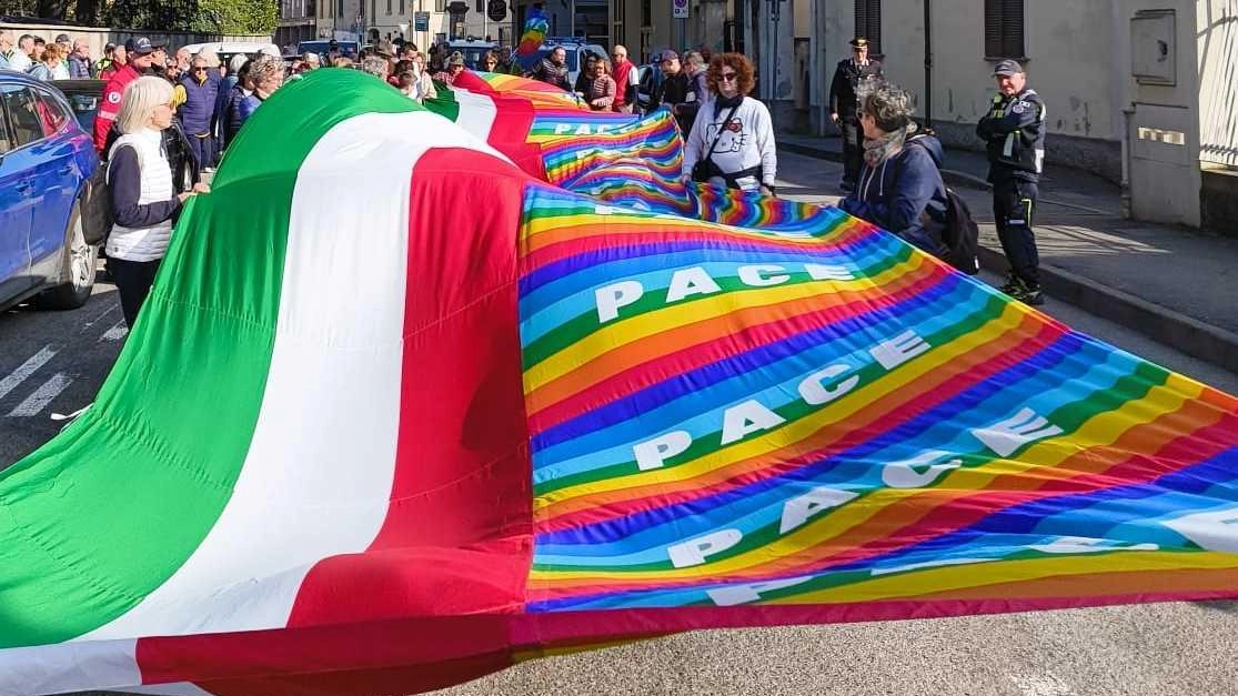 Marcia della pace, il corteo partirà alle 10.45 dall’ex Filanda di via Cavour Marcia della pace, il corteo partirà alle 10.45 dall’ex Filanda di via Cavour