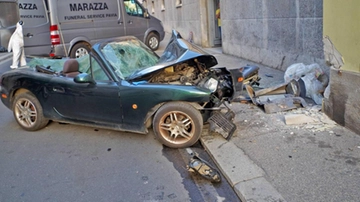 Via Scopoli, schianto fatale. Pronte le perizie sulla dinamica
