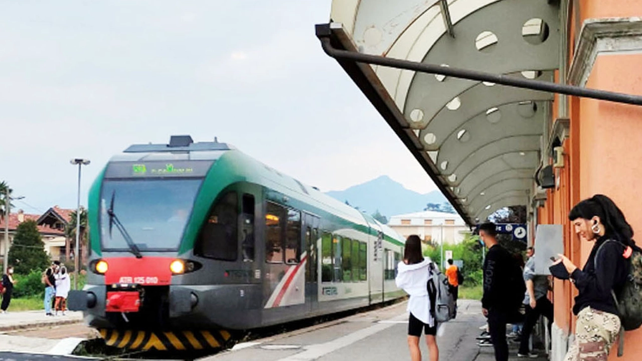 I treni della S7 “Besanina“ Milano-Monza Molteno-Lecco e della linea Lecco-Como sospesi da lunedì 28 luglio