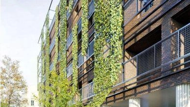 Dal condominio privato che ha tagliato i consumi energetici del 73% ai palazzi Aler e comunali ristrutturati con giardini verticali e cappotti.