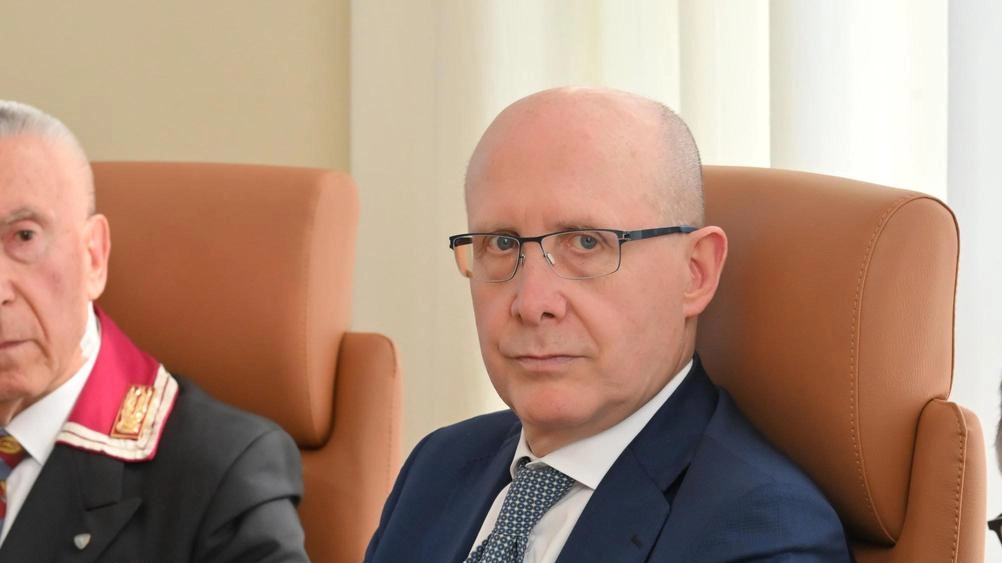 Il questore di Varese Carlo Ambrogio Enrico Mazza ha emesso il Daspo “fuori contesto“ della durata di due anni Il questore di Varese Carlo Ambrogio Enrico Mazza ha emesso il Daspo “fuori contesto“ della durata di due anni