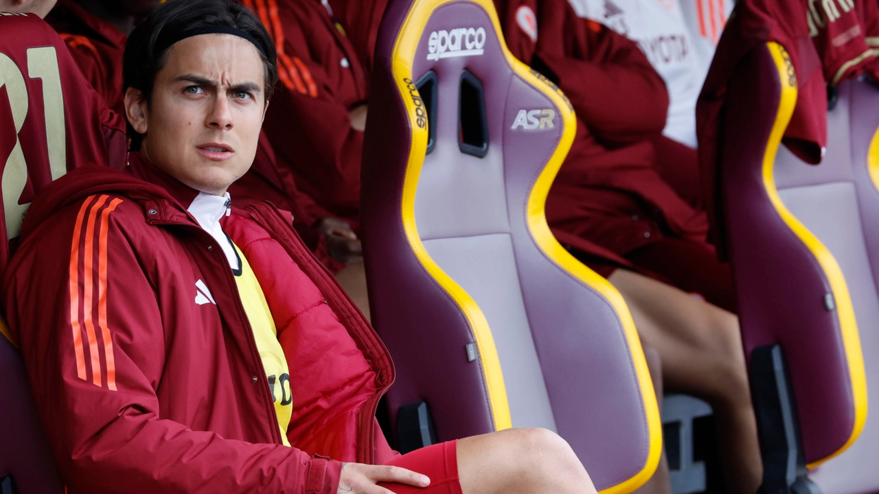 Tegola Roma, Dybala si opera: rischio stagione finita