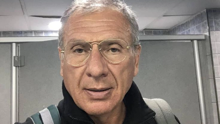 Il sub esperto Raffaele Assin, milanese trapiantato a Makari, è stato ritrovato senza vita a 147 metri di profondità di fronte al Villaggio Calampiso. Era scomparso durante un'immersione in mare, scatenando un'operazione di ricerca da parte della Guardia Costiera. Il sub esperto Raffaele Assin, milanese trapiantato a Makari, è stato ritrovato senza vita a 147 metri di profondità di fronte al Villaggio Calampiso. Era scomparso durante un'immersione in mare, scatenando un'operazione di ricerca da parte della Guardia Costiera.