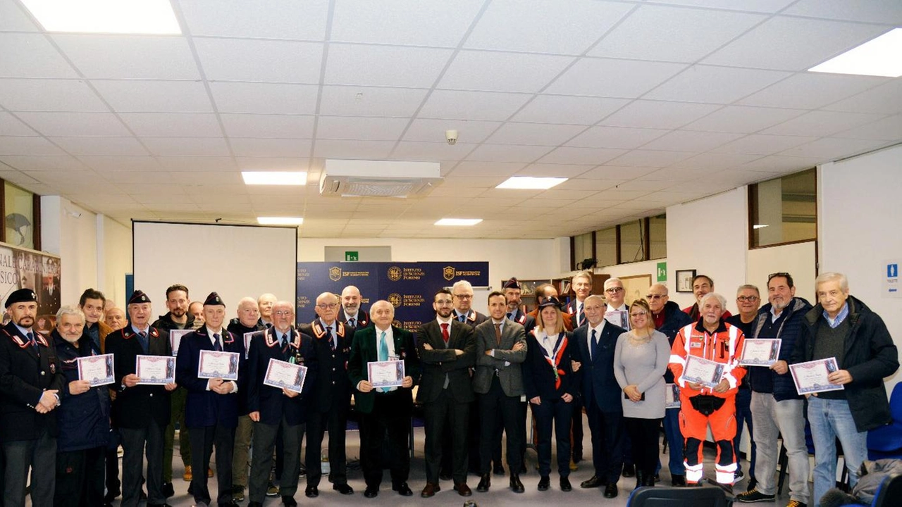 Corsico, trent’anni di servizio attivo tra le fila dell’Associazione Nazionale Corsico, trent’anni di servizio attivo tra le fila dell’Associazione Nazionale