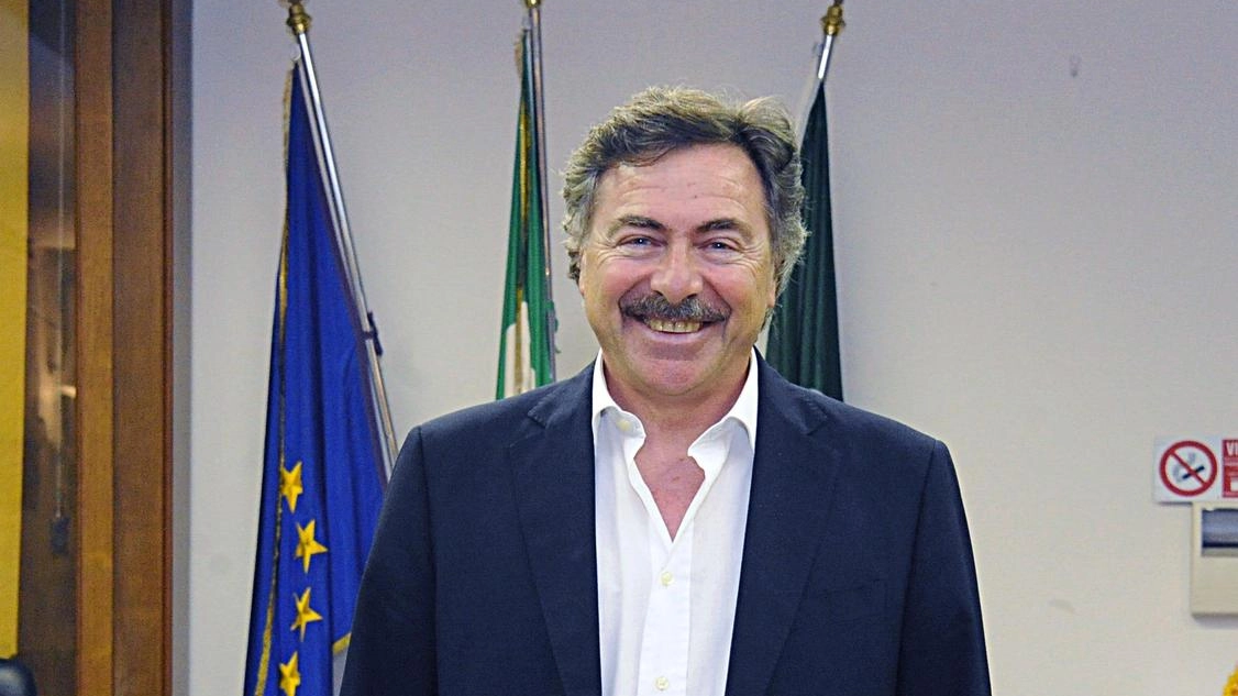 Le operazioni di erogazione dei contributi scolastici a studenti di Assago si sono concluse. Il Comune ha versato i fondi direttamente sulla Carta Regionale dei Servizi per l'acquisto di libri e materiale scolastico. Oltre 400 studenti hanno beneficiato del contributo, con azioni per agevolare le famiglie come la diffusione anticipata del calendario scolastico. Le operazioni di erogazione dei contributi scolastici a studenti di Assago si sono concluse. Il Comune ha versato i fondi direttamente sulla Carta Regionale dei Servizi per l'acquisto di libri e materiale scolastico. Oltre 400 studenti hanno beneficiato del contributo, con azioni per agevolare le famiglie come la diffusione anticipata del calendario scolastico.