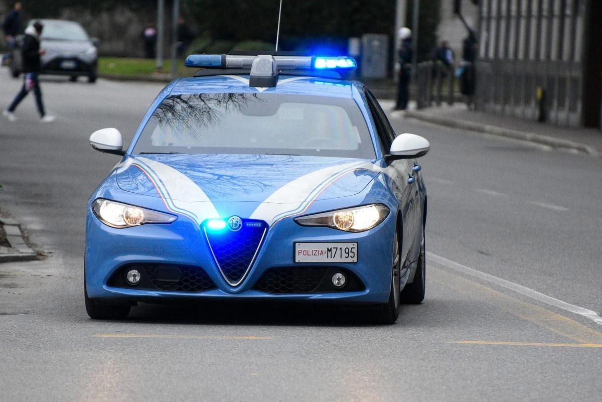 Como, ruba in un negozio e viene arrestato dai poliziotti in servizio allo stadio Como, ruba in un negozio e viene arrestato dai poliziotti in servizio allo stadio