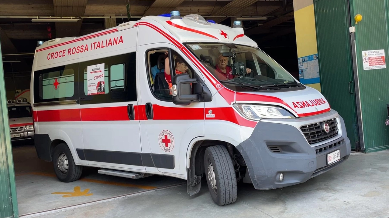 Incidente in galleria lungo la Pedemontana: automobilista di 91 anni ferito, soccorso e trasportato in ospedale in codice giallo. Incidente in galleria lungo la Pedemontana: automobilista di 91 anni ferito, soccorso e trasportato in ospedale in codice giallo.