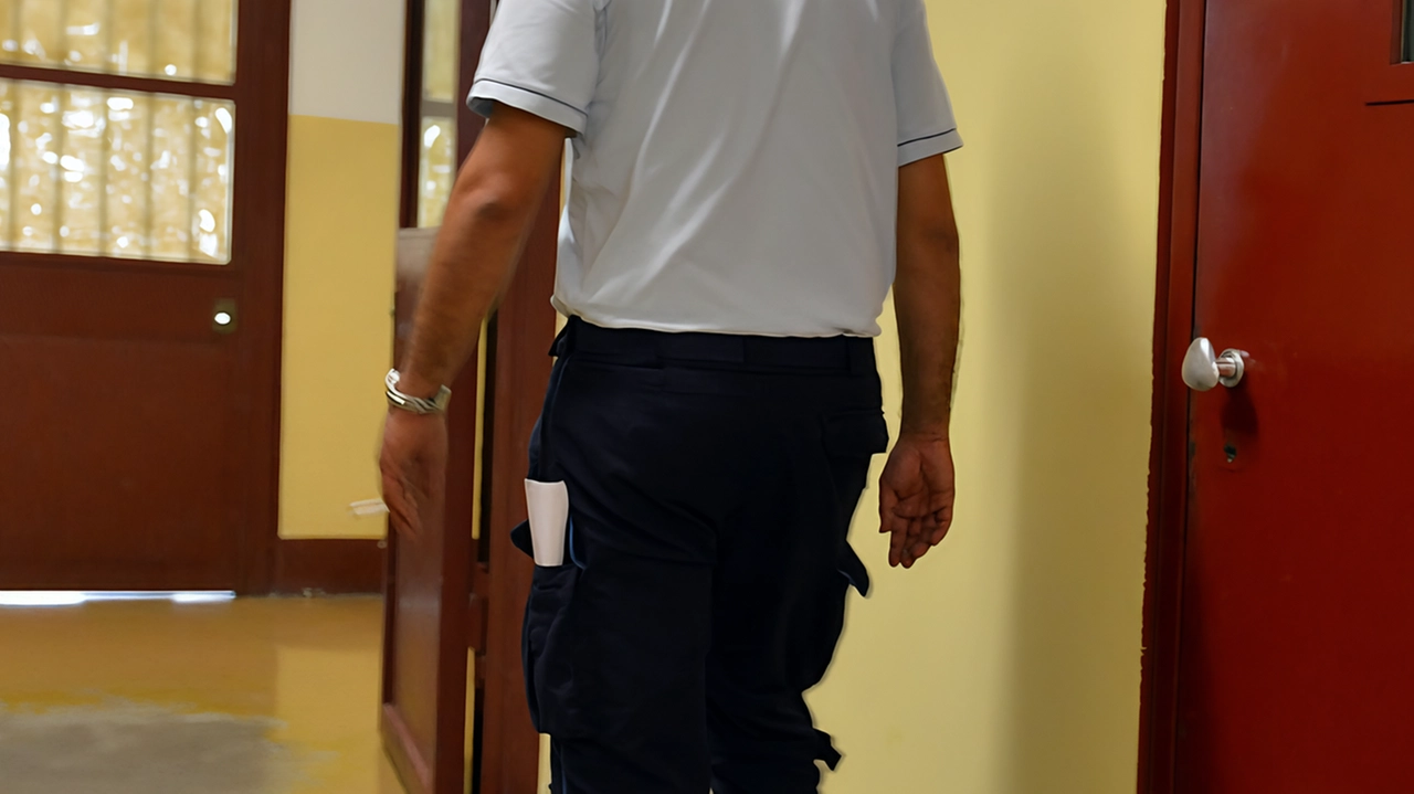 I due detenuti restano in carcere I due detenuti restano in carcere