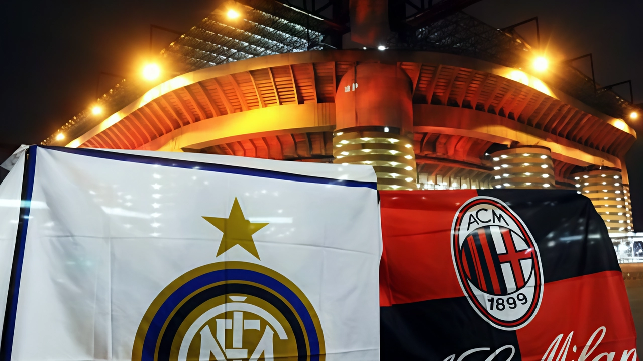 Bandiere di Inter e Milan davanti allo stadio di San Siro prima di un derby Bandiere di Inter e Milan davanti allo stadio di San Siro prima di un derby
