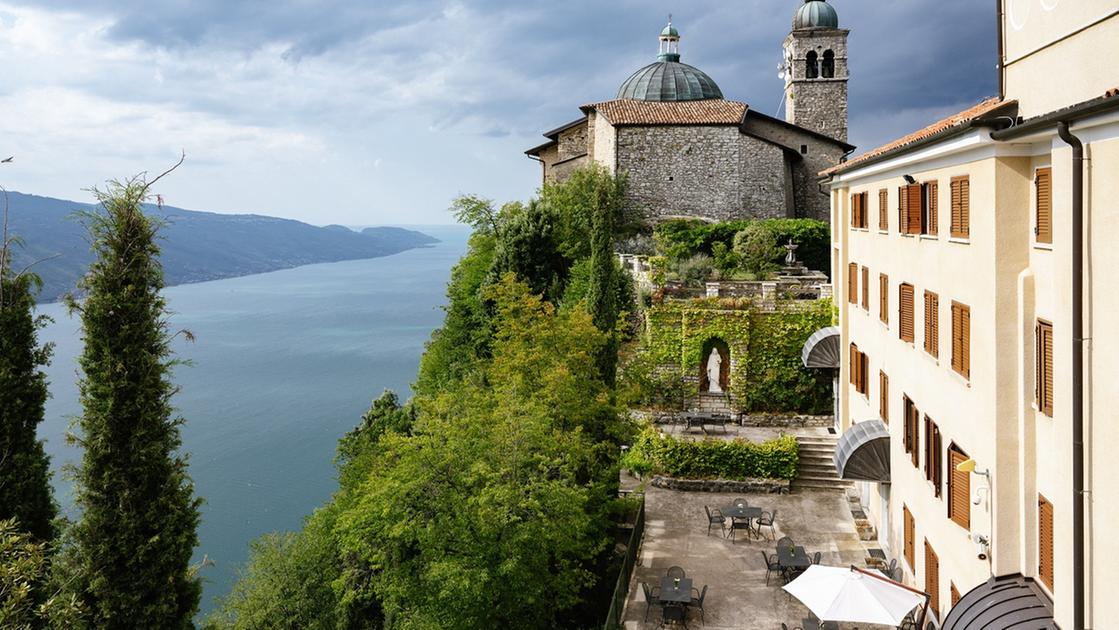 Dalle preghiere alle 5 stelle: addio al turismo di massa negli eremi della Diocesi di Brescia. Ecco la nuova rete dell Dalle preghiere alle 5 stelle: addio al turismo di massa negli eremi della Diocesi di Brescia. Ecco la nuova rete dell