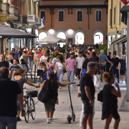 Notte Bianca di Legnano 2025 sabato 14 giugno: in centro è tutta una festa. Il programma degli eventi