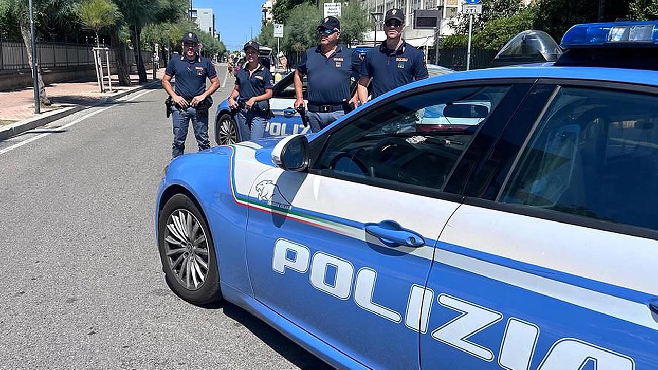 Le indagini per risalire al rapinatore sono affidate alla polizia Le indagini per risalire al rapinatore sono affidate alla polizia
