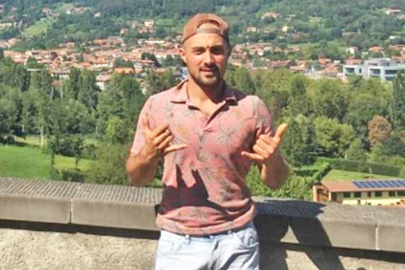 Andrea Russo, morto dopo essere stato risucchiato dal motore di un aereo