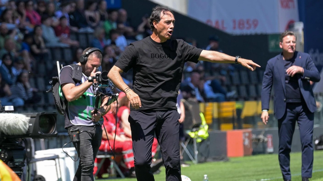 Il Monza vince 2-1 contro l'Udinese, evitando il record negativo in Serie A grazie ai gol di Caprari e Keità Balde. Il Monza vince 2-1 contro l'Udinese, evitando il record negativo in Serie A grazie ai gol di Caprari e Keità Balde.