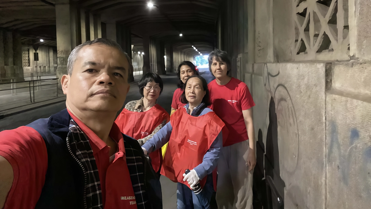 I volontari della Chiesa Metodista in un sottopasso della Stazione Centrale di Milano I volontari della Chiesa Metodista in un sottopasso della Stazione Centrale di Milano