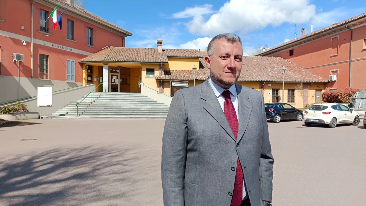 Il sindaco Matteo ricorda che l’imprenditore Pietro Casella ha avviato da zero un’impresa di successo nel mondo e ha dato lavoro a tanti sanrocchini Il sindaco Matteo ricorda che l’imprenditore Pietro Casella ha avviato da zero un’impresa di successo nel mondo e ha dato lavoro a tanti sanrocchini