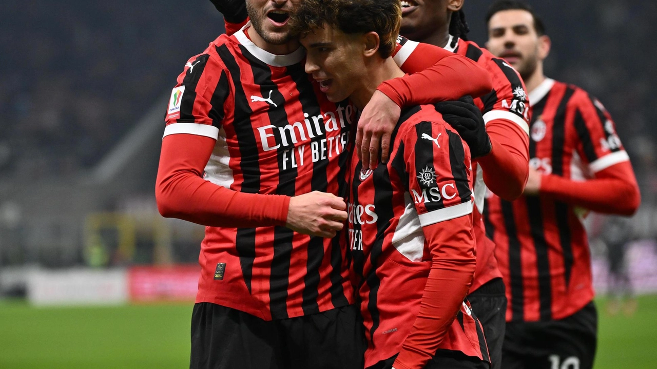 Da sinistra. Santiago Gimenez,. Joao Felix e Rafael Leao Da sinistra. Santiago Gimenez,. Joao Felix e Rafael Leao