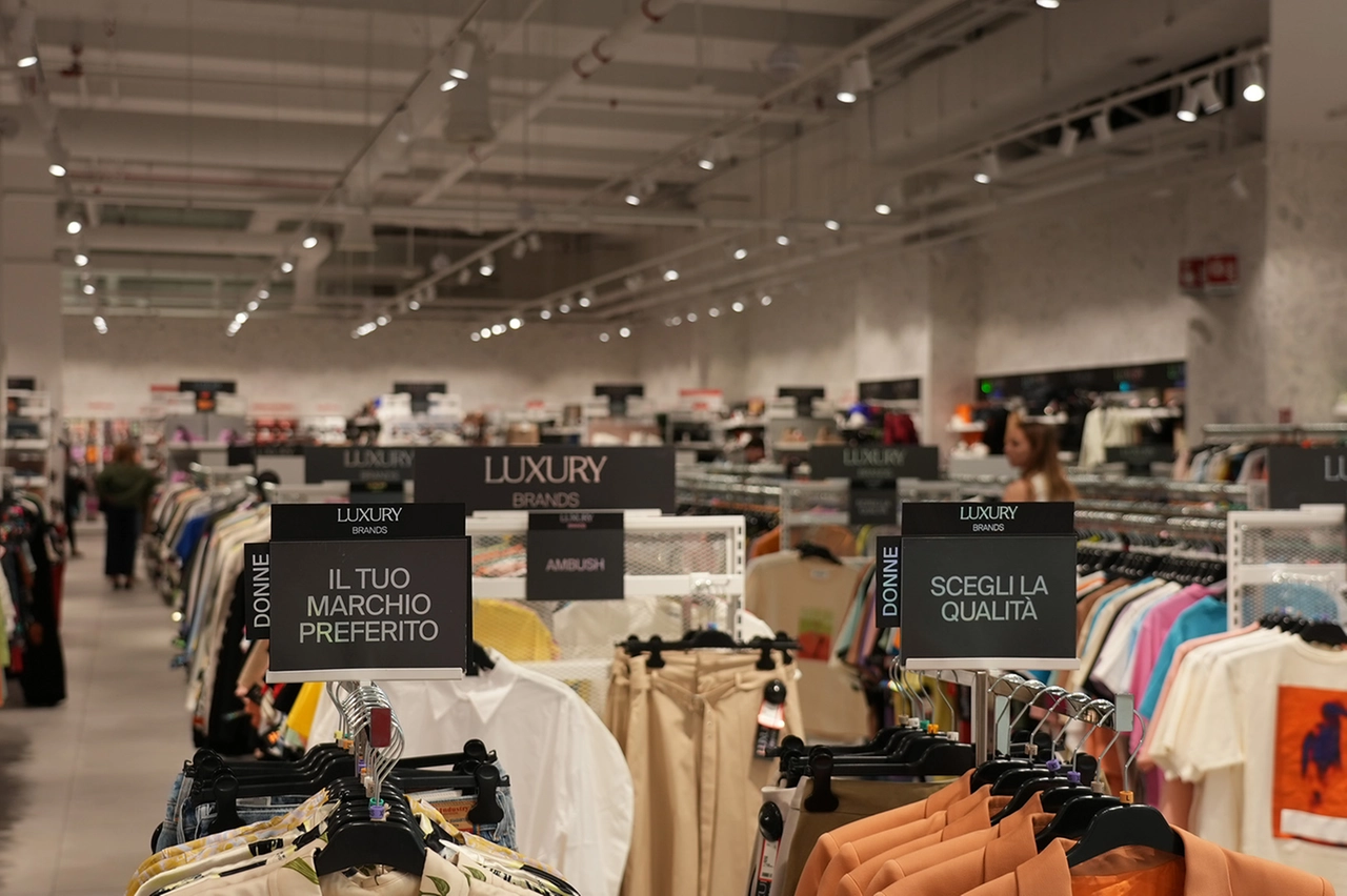 HalfPrice at Merlata Bloom Milano, over 200 categories of products on offer