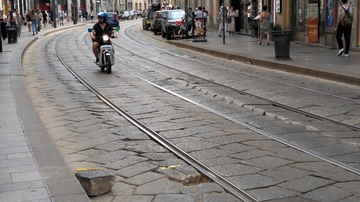 Milano dice addio al pavé: via Torino e altre 5 strade nel mirino del ‘Piano asfalto’