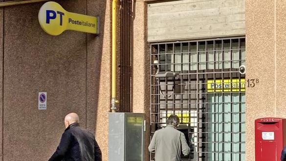 Uffici postali, un servizio a metà. Preoccupa l’estate nei paesi Uffici postali, un servizio a metà. Preoccupa l’estate nei paesi
