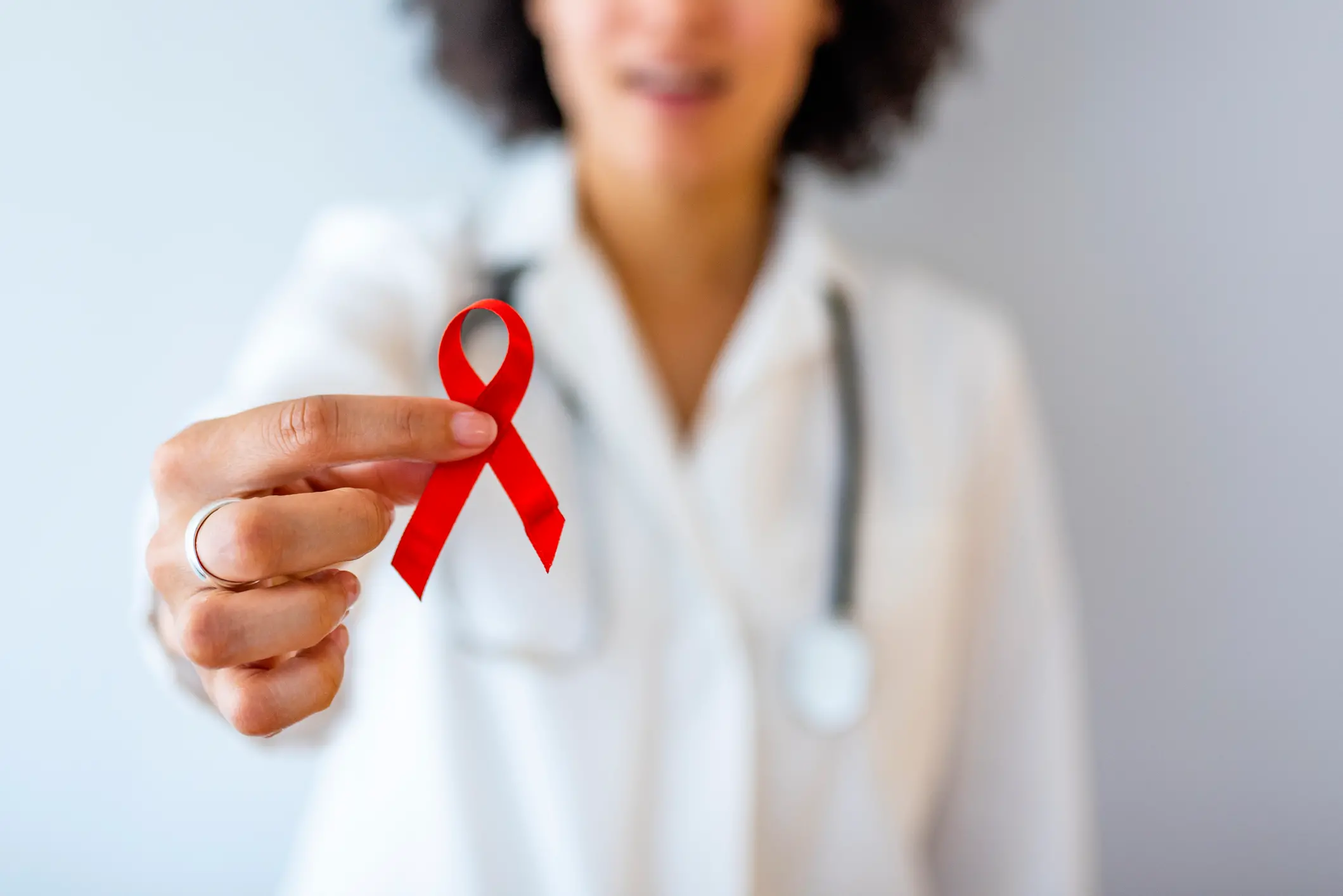Hiv: casi in aumento in Lombardia, Milano da primato in Italia per il tasso d'incidenza