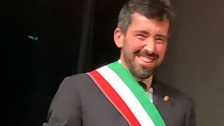 Il sindaco Riccardo Fasoli Il sindaco Riccardo Fasoli
