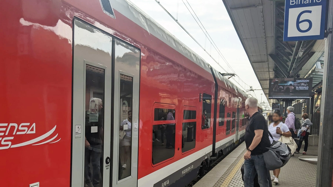 Bloccati i Malpensa Express, in una giornata resa difficile dallo sciopero dei mezzi pubblici Bloccati i Malpensa Express, in una giornata resa difficile dallo sciopero dei mezzi pubblici