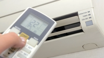Estate 2025: bollette in aumento, ma quanto costa davvero il caldo agli Italiani? Un’estate da record per i consumi energetici