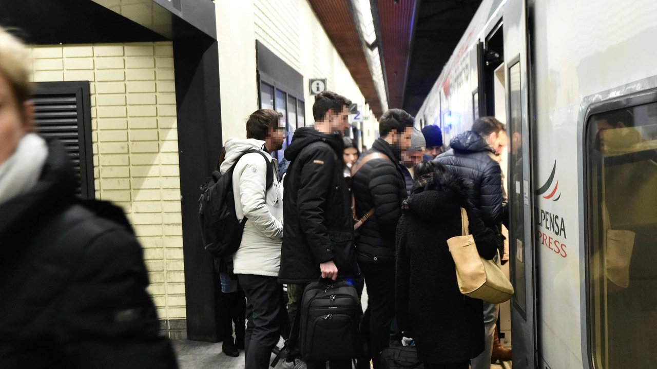 Approvata dalla Regione la convenzione con Ferrovienord da 26 milioni. A Busto pure le aree adiacenti allo scalo ferroviario diventeranno più vivibili. Approvata dalla Regione la convenzione con Ferrovienord da 26 milioni. A Busto pure le aree adiacenti allo scalo ferroviario diventeranno più vivibili.