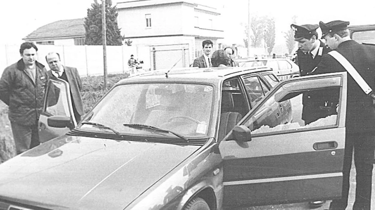 I rilievi dell'omicidio di Umberto Mormile